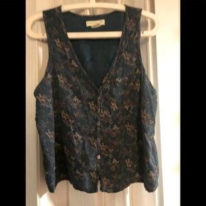 Fabulous top from urban outfitters brand staring at stars